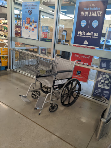 Supermarket «ALDI», reviews and photos, 505 Memorial Dr, Chicopee, MA 01020, USA