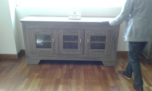 Furniture restoration courses Cochabamba