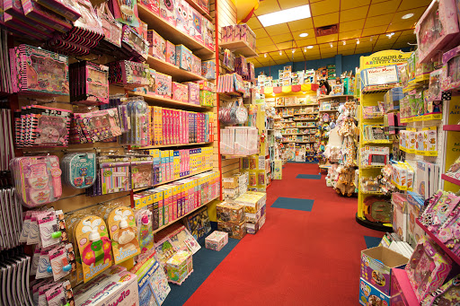 Game Store «Toys & Co. - Friendly Center», reviews and photos, 3110 Northline Ave, Greensboro, NC 27408, USA