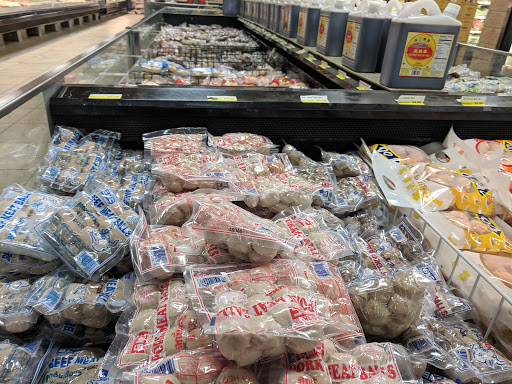 Asian Grocery Store «Pacific Ocean Marketplace - Denver», reviews and photos, 2200 W Alameda Ave, Denver, CO 80223, USA