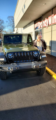 Car Dealer «Brandywine Chrysler Jeep Dodge RAM», reviews and photos, 3807 Kirkwood Hwy, Wilmington, DE 19808, USA