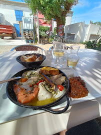 Plats et boissons du Restaurant français Restaurant Lou Cabanaïre à Fleury - n°1