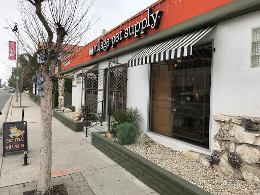 Pet Supply Store «Village Pet Supply», reviews and photos, 4838 Laurel Canyon Blvd, Valley Village, CA 91607, USA