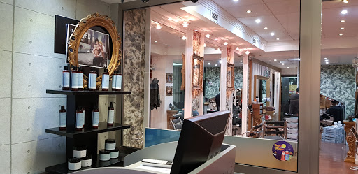 Berth Look Hair. Centro De Estilismo & Barbershop en Ronda, Málaga