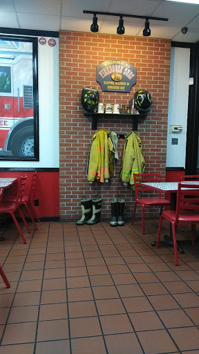 Sandwich Shop «Firehouse Subs», reviews and photos, 8877 W Colonial Dr, Ocoee, FL 34761, USA