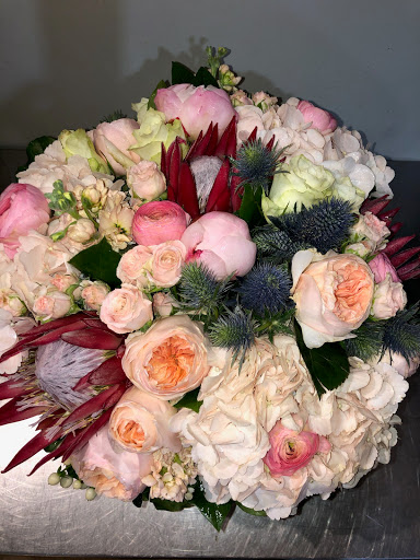 Moorestown Flower Shoppe, 66 E Main St, Moorestown, NJ 08057, USA, 