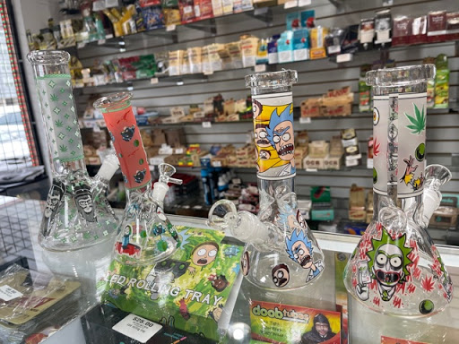 Vaporizer Store «Cigar n Vape Fairfax», reviews and photos, 11106 Lee Hwy, Fairfax, VA 22030, USA