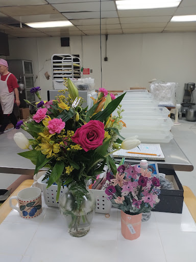 Donut Shop «Smith Donuts», reviews and photos, 1720 W Bruton Rd #100, Balch Springs, TX 75180, USA