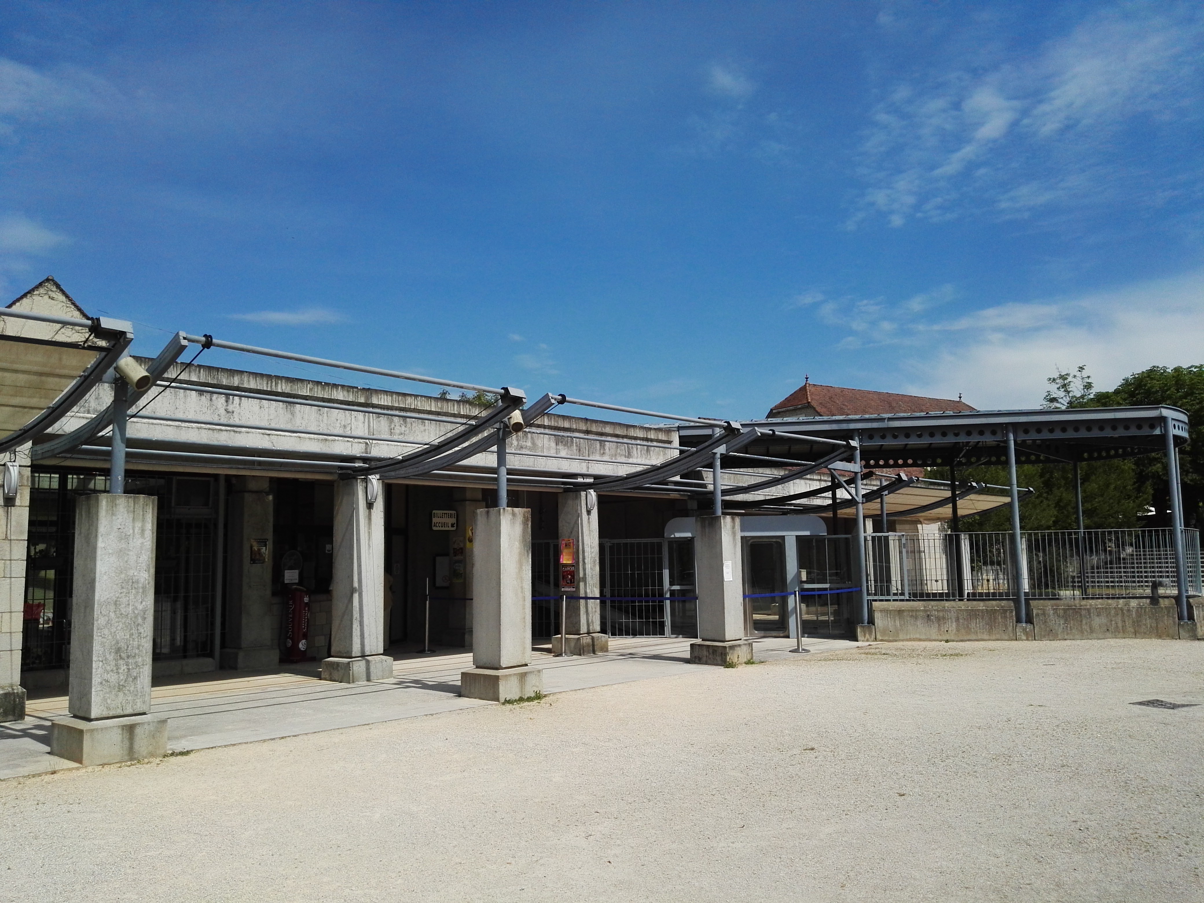 Photo n° 1 de l'avis de FREDERIC.E fait le 29/05/2017 à 09:57
