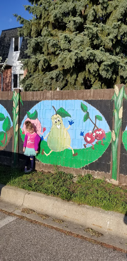 Supermarket «Mt Clemens farmers Market», reviews and photos, 135 N River Rd, Mt Clemens, MI 48043, USA