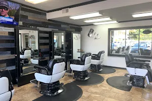 Gentlemen’s barbershop & hair salon image