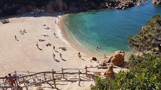 Spiaggia di Cala li Cossi