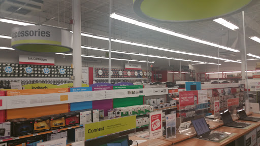 Office Supply Store «Staples», reviews and photos, 1145 N Colony Rd, Wallingford, CT 06492, USA