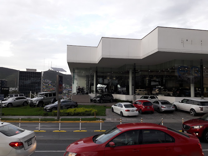 Autos y Vanes Villauto S.A. de C.V. Mercedes Benz