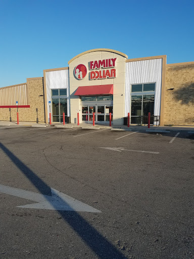 FAMILY DOLLAR, 101 NW Ave L, Belle Glade, FL 33430, USA, 