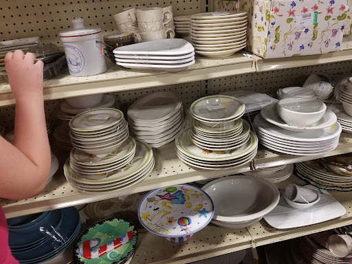 Thrift Store «Goodwill Retail Store», reviews and photos