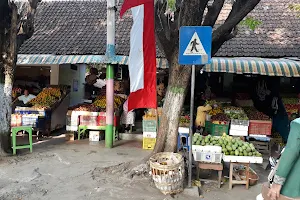 Pasar Blambangan Barat Jalan image