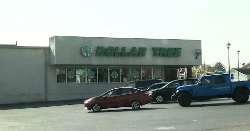 Dollar Store «Dollar Tree», reviews and photos, 313 S Main St, Brownstown, IN 47220, USA