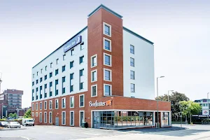 Premier Inn Farnborough Town Centre hotel image