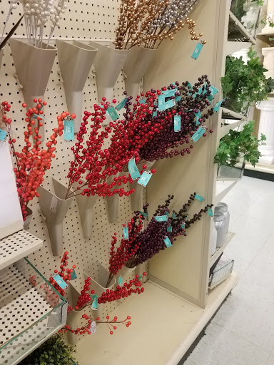 Craft Store «Hobby Lobby», reviews and photos, 1658 Town Square South West, Cullman, AL 35057, USA