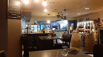 Atmosphère du La Sablésienne * Restaurant-Pizzeria-Caviste à Sablé-sur-Sarthe - n°3