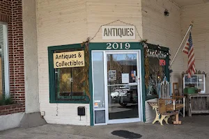 Corner Antiques and Collectibles image