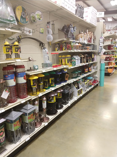 Farm Equipment Supplier «Tarwater Farm & Home Supply», reviews and photos, 4107 NW Topeka Blvd, Topeka, KS 66617, USA