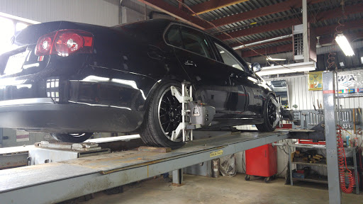 Garage Rochon & Fils Inc, 2255 Boulevard Henri-Bourassa, Ville de Québec, QC G1J 3X1, Canada, 