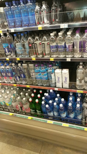 Grocery Store «Whole Foods Market», reviews and photos, 2000 N Federal Hwy, Fort Lauderdale, FL 33305, USA