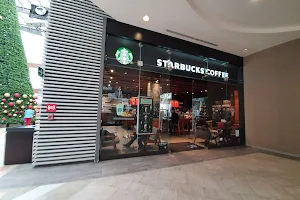 Starbucks Corporativo Barranca image
