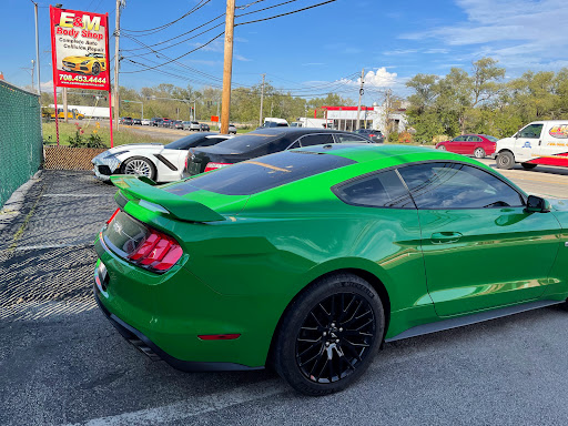 Auto Body Shop «E&M Auto Body Shop», reviews and photos, 3120 River Rd, River Grove, IL 60171, USA