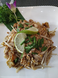 Pad see ew du Restaurant thaï Khao Thai Sévigné à Paris - n°10