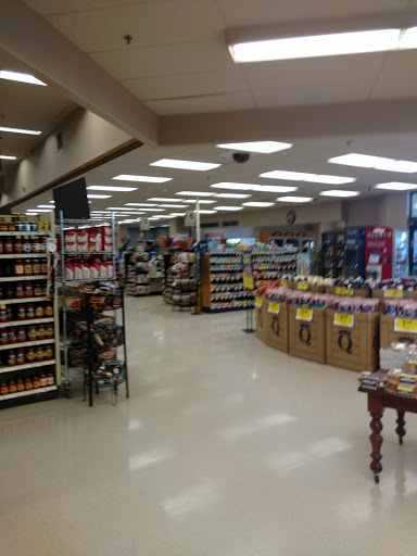Grocery Store «Quality Food Center», reviews and photos, 4775 Whitman Ln SE, Lacey, WA 98513, USA
