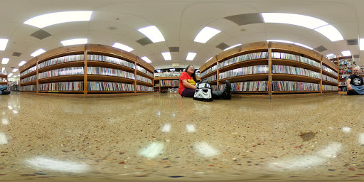 Book Store «Half Price Books», reviews and photos, 713 Harwood Rd, Bedford, TX 76021, USA