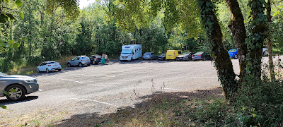 Parking P3 (payant) à Saint-Cirq-Lapopie