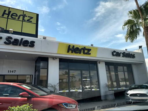 Used Car Dealer «Hertz Car Sales Phoenix», reviews and photos, 1147 E Camelback Rd, Phoenix, AZ 85014, USA