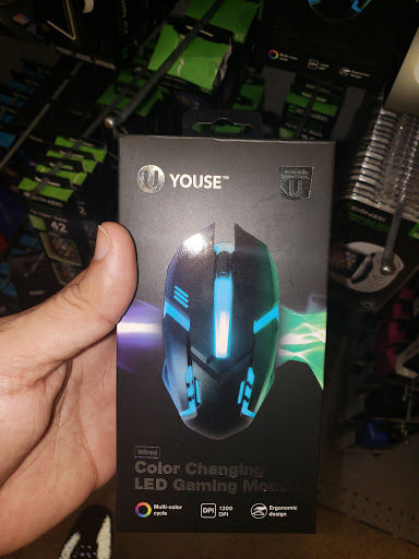 Variety Store «Five Below», reviews and photos, 23853 Eureka Rd, Taylor, MI 48180, USA