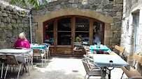 Atmosphère du Restaurant Auberge du Chat Perché à La Couvertoirade - n°3