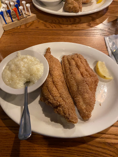American Restaurant «Cracker Barrel Old Country Store», reviews and photos, 1240 NJ-73, Mt Laurel, NJ 08054, USA