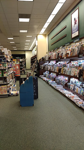 Book Store «Barnes & Noble Booksellers Encinitas», reviews and photos, 1040 N El Camino Real # 104, Encinitas, CA 92024, USA