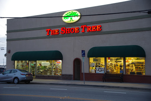 Shoe Tree, 801 Dolliver St, Pismo Beach, CA 93449, USA, 