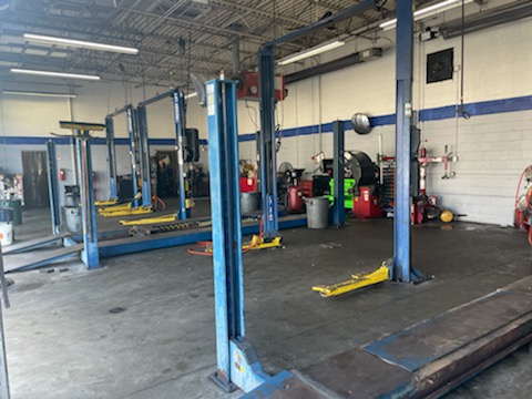 Auto Repair Shop «Monro Muffler Brake & Service», reviews and photos, 56 Division St, Derby, CT 06418, USA