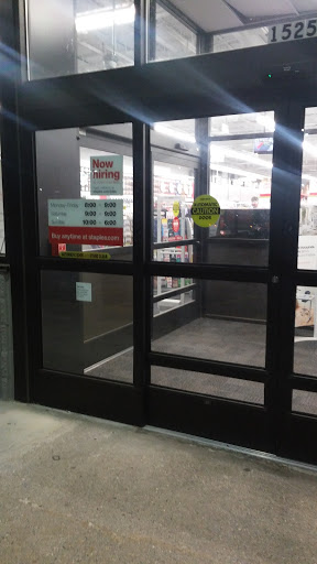 Office Supply Store «Staples», reviews and photos, 1525 S Willow St, Manchester, NH 03103, USA