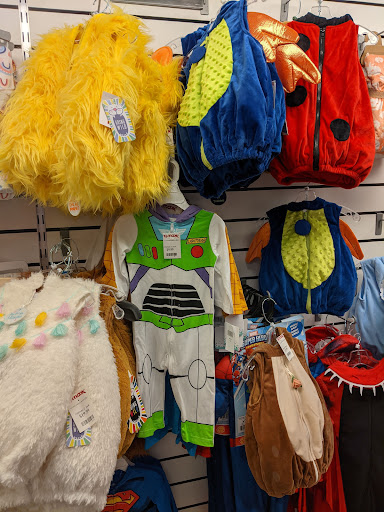 Department Store «T.J. Maxx», reviews and photos, 1330 River Valley Blvd, Lancaster, OH 43130, USA