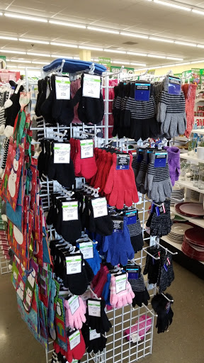 Dollar Store «Dollar Tree», reviews and photos, 567 N Main St, Clearfield, UT 84015, USA