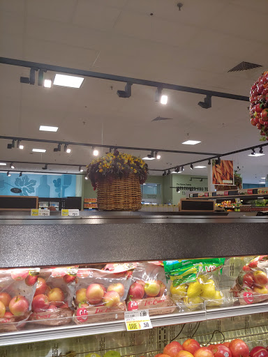 Supermarket «The Fresh Grocer of Upper Darby», reviews and photos, 421 S 69th St, Upper Darby, PA 19082, USA