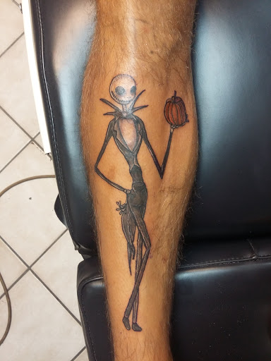 Explore tiny hummingbird tattoo ideas, creative tattoo ideas in Bradenton, available at Memory Lane Tattoo Co.