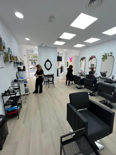 Peluquería en Cádiz y Salón de Estética en Cádiz - Look Art Style Toro en Cádiz, Cádiz