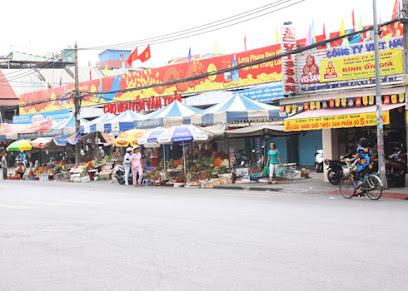 Hình Ảnh Chợ Nguyễn Văn Trỗi
