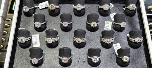 Wholesale Jeweler «Rons Jewelers», reviews and photos, 980 N Western Ave #1, San Pedro, CA 90732, USA